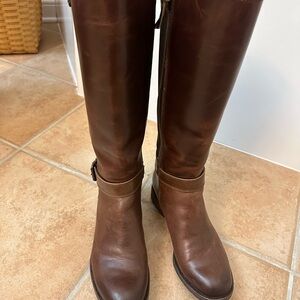 Sofft Rich Brown Leather Heeled Boots